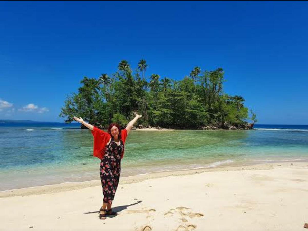 Nusa Nalan Beach Resort Rumah Olat Bagian luar foto